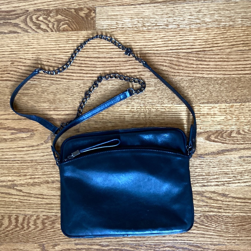 Perlina black leather cross body handbag. Great condition!